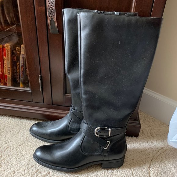 Size 10 Black Bass Boots - Picture 1 of 3